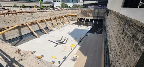 77s, Business Bay construction progress — 10 September 2026, 13.74% complete, photo 1 of 5