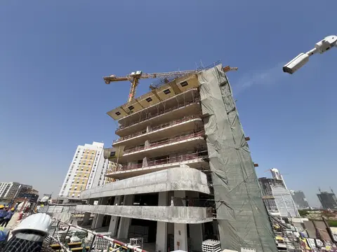 Samana Portofino, Dubai Production City construction progress — 19 May 2026, 47.23% complete, photo 3 of 9