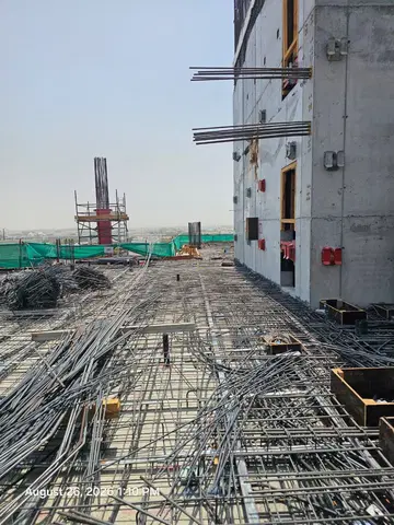 The Rings, Jumeirah 2 construction progress — 26 August 2026, 35.07% complete, photo 6 of 8