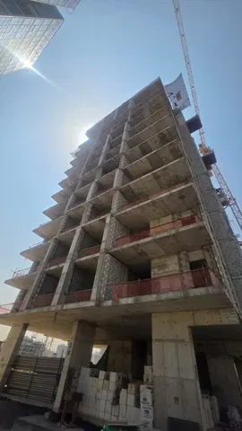 Ход строительства A 99, DubaiLand Residence Complex — 8 апреля 2026, готовность 42.33%, снимок 3 из 7