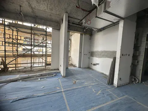 Ход строительства Santorini Residences, JVT District 2 — 23 апреля 2026, готовность 43,32%, снимок 4 из 8