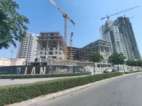 Ход строительства Empire Estates, Arjan — 27 апреля 2026, готовность 42.64%, снимок 9 из 13