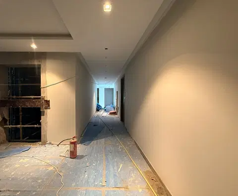 Avant Garde Residences By Skyline, Jumeirah Village Circle construction progress — 31 March 2026, 86.35% complete, photo 1 of 9