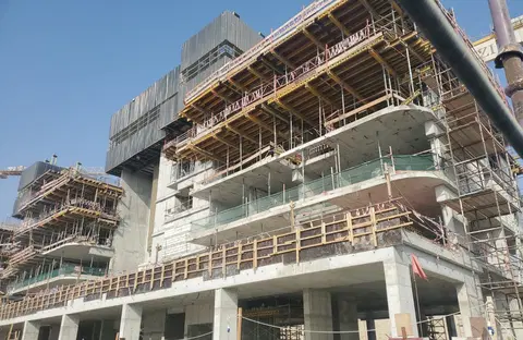 Azizi Venice 3, Azizi Venice construction progress — 10 September 2024, 30.27% complete, photo 2 of 3