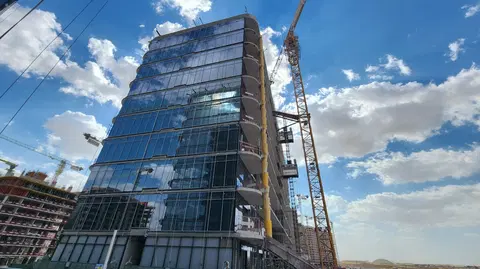 Azizi Venice 3, Azizi Venice construction progress — 6 January 2026, 70.47% complete, photo 3 of 10