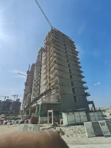 Azizi Venice 4, Azizi Venice construction progress — 21 January 2026, 57.25% complete, photo 8 of 11