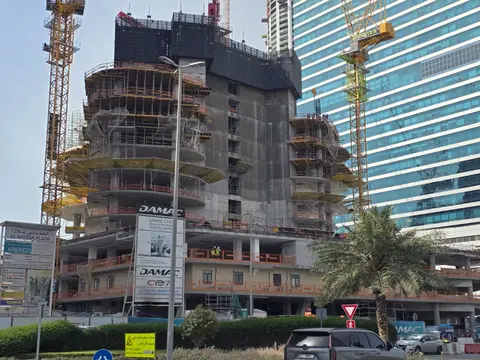 Damac Casa, Dubai Media City construction progress — 21 April 2026, 25.82% complete, photo 3 of 7
