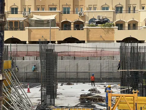 Manhattan 2 By Sd, Jumeirah Village Circle construction progress — 5 February 2026, 10.10% complete, photo 1 of 6