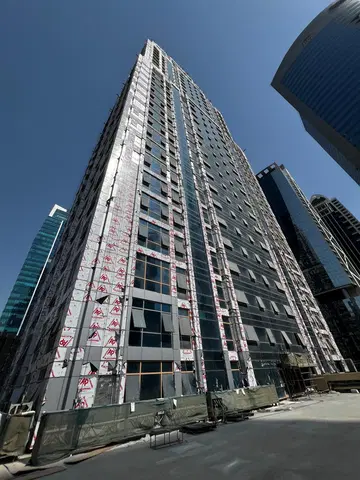 Ход строительства Hilton Residences Dubai Jumeirah Lakes Towers, Jumeirah Lakes Towers — 9 октября 2025, готовность 62,97%, снимок 3 из 8