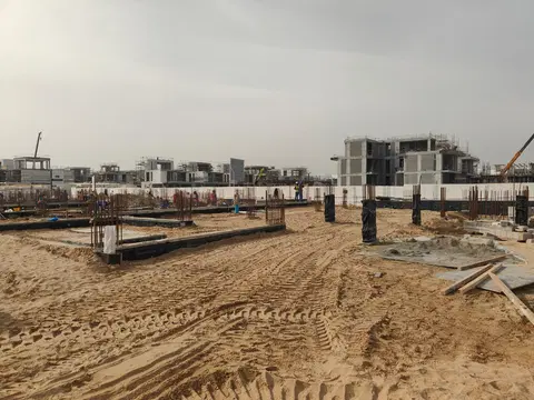 The Lakeview Villas By Ellington, Majan construction progress — 6 February 2026, 5.71% complete, photo 3 of 7