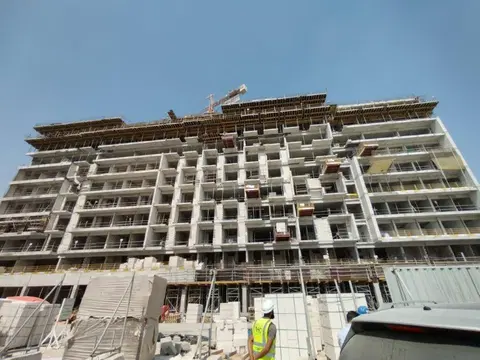 Ход строительства Azizi Riviera 61, Azizi Riviera — 31 октября 2023, готовность 37.17%, снимок 1 из 4