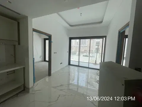 Ход строительства Azizi Riviera 61, Azizi Riviera — 13 июня 2024, готовность 80.56%, снимок 8 из 10