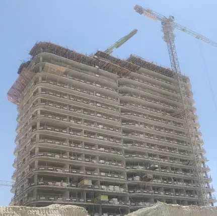 Azizi Venice 5, Azizi Venice construction progress — 10 April 2025, 34.52% complete, photo 4 of 5