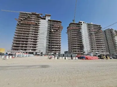 Azizi Venice 5, Azizi Venice construction progress — 10 April 2025, 34.52% complete, photo 4 of 5
