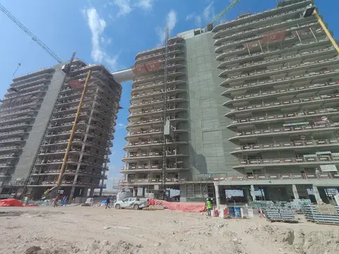 Azizi Venice 5, Azizi Venice construction progress — 21 January 2026, 55.83% complete, photo 11 of 13