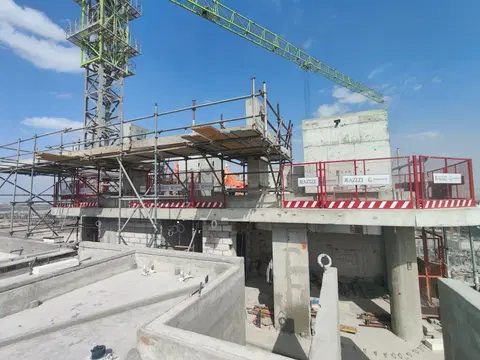 Azizi Venice 5, Azizi Venice construction progress — 21 January 2026, 55.83% complete, photo 9 of 13