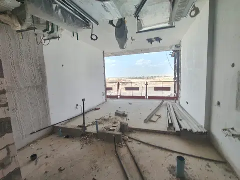 Azizi Venice 5, Azizi Venice construction progress — 21 January 2026, 55.83% complete, photo 4 of 13