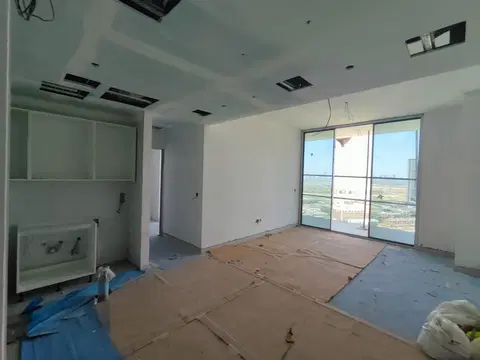 Violet Tower, JVC District 14 construction progress — 9 June 2026, 70.42% complete, photo 14 of 15