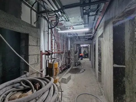 Violet Tower, JVC District 14 construction progress — 9 June 2026, 70.42% complete, photo 12 of 15