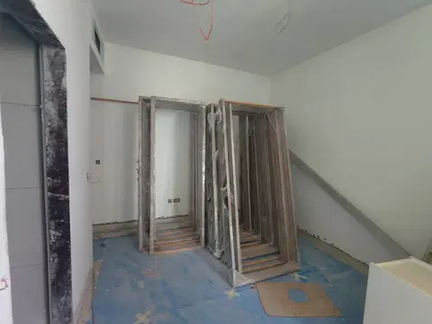 Violet Tower, JVC District 14 construction progress — 9 June 2026, 70.42% complete, photo 8 of 15