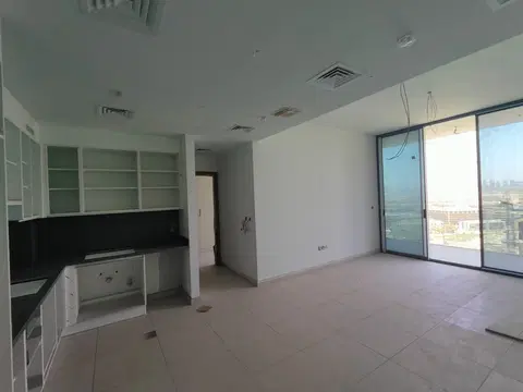 Violet Tower, JVC District 14 construction progress — 9 June 2026, 70.42% complete, photo 7 of 15