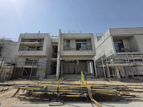 Sobha Reserve, Liwan construction progress — 5 August 2026, 75.01% complete, photo 1 of 12