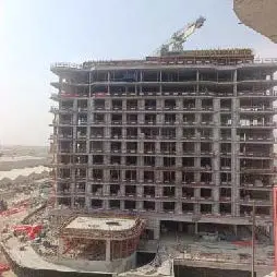 Azizi Venice 9, Azizi Venice construction progress — 7 August 2025, 37.53% complete, photo 2 of 9