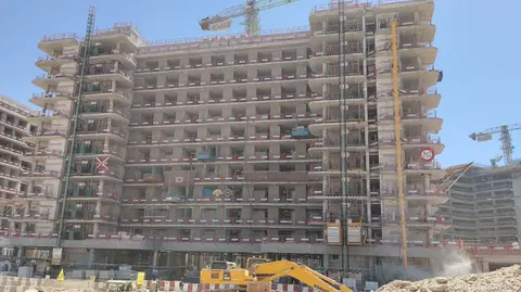 Azizi Venice 9, Azizi Venice construction progress — 29 June 2026, 53.97% complete, photo 3 of 3