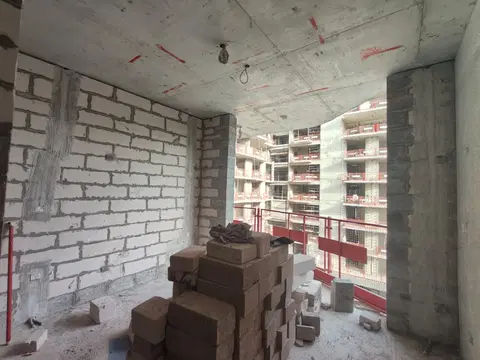 Azizi Venice 8, Azizi Venice construction progress — 16 December 2025, 44.44% complete, photo 10 of 12