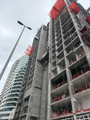 The Crestmark, Business Bay construction progress — 23 April 2026, 43.63% complete, photo 1 of 14