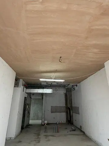 The Crestmark, Business Bay construction progress — 23 April 2026, 43.63% complete, photo 3 of 14