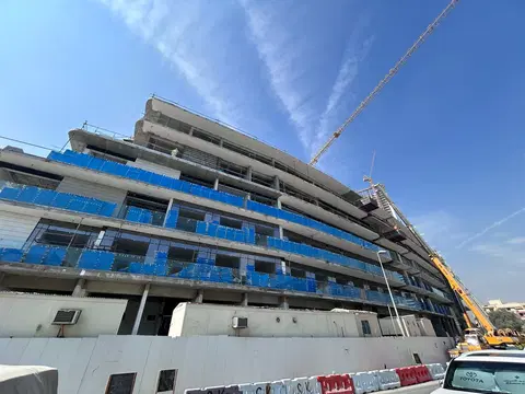 10 Oxford, JVC District 10 construction progress — 18 November 2025, 67.03% complete, photo 2 of 7