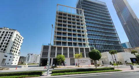 Ход строительства Hyde Walk Residence, Jumeirah Garden City — 9 октября 2025, готовность 98.57%, снимок 12 из 14