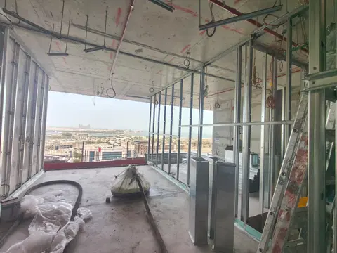 Iconic Tower, Dubai Media City construction progress — 30 April 2026, 29.03% complete, photo 4 of 18