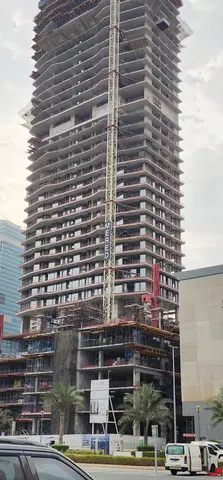 Ход строительства Iconic Tower, Dubai Media City — 11 августа 2026, готовность 34,86%, снимок 1 из 7