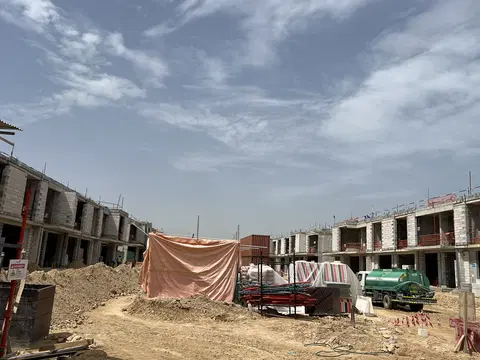 Ход строительства Haven By Aldar 1, DubaiLand Residence Complex — 13 апреля 2026, готовность 27.64%, снимок 8 из 8