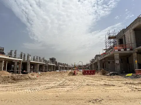 Ход строительства Haven By Aldar 1, DubaiLand Residence Complex — 13 апреля 2026, готовность 27.64%, снимок 5 из 8