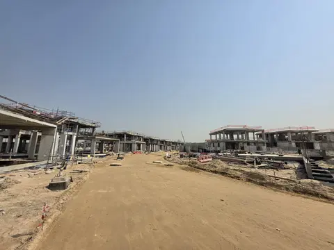 Haven By Aldar 1, DubaiLand Residence Complex construction progress — 28 July 2026, 44.15% complete, photo 1 of 11