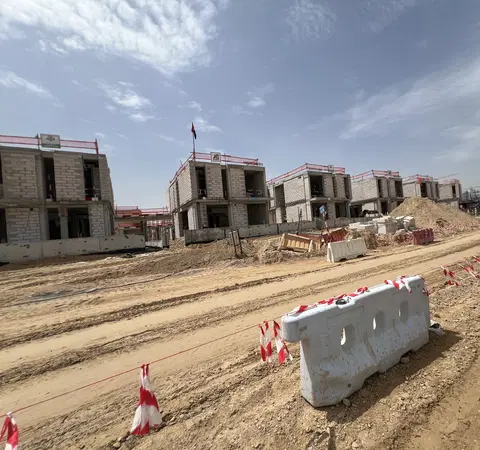 Ход строительства Haven By Aldar 2, DubaiLand Residence Complex — 13 апреля 2026, готовность 27.82%, снимок 6 из 8