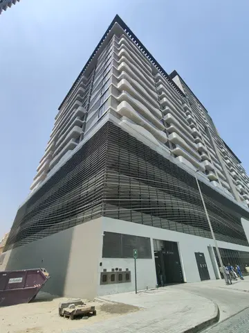 Ход строительства Helvetia Residences, JVC District 14 — 22 сентября 2026, готовность 98,50%, снимок 1 из 9