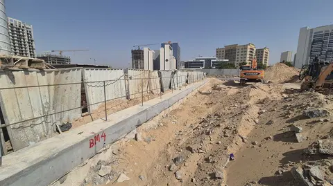 Samana Avenue, DubaiLand Residence Complex construction progress — 17 June 2025, 1.93% complete, photo 3 of 5