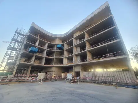 Ход строительства Marbella Resort Hotel, A Vignette Collection World Islands Dubai, World Islands — 26 февраля 2026, готовность 46,85%, снимок 11 из 12