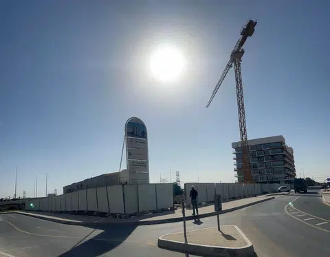 Ход строительства The Corner, DubaiLand Residence Complex — 10 декабря 2024, готовность 2.20%, снимок 4 из 5