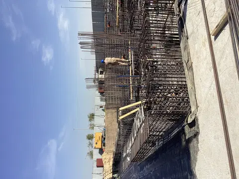 Ход строительства The Corner, DubaiLand Residence Complex — 10 декабря 2024, готовность 2.20%, снимок 1 из 5