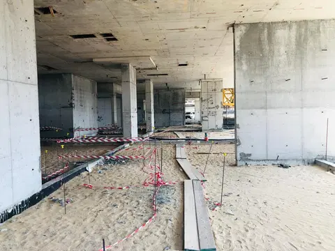 Ход строительства The Corner, DubaiLand Residence Complex — 8 сентября 2025, готовность 25.40%, снимок 5 из 6