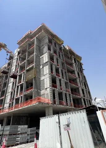 Ход строительства The Corner, DubaiLand Residence Complex — 1 июня 2026, готовность 37,69%, снимок 6 из 6