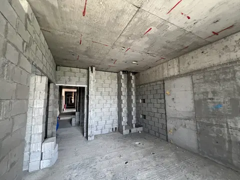 Ход строительства The Corner, DubaiLand Residence Complex — 1 июня 2026, готовность 37,69%, снимок 3 из 6