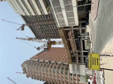 Adeba Azizi, Al Jaddaf construction progress — 17 July 2025, 41.94% complete, photo 1 of 11