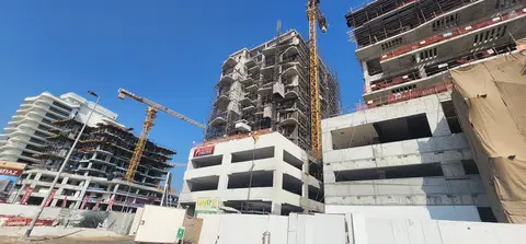 Edgewater Residences, Dubai Islands construction progress — 31 August 2026, 47.80% complete, photo 8 of 10