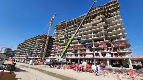 Azizi Venice 10, Azizi Venice construction progress — 6 January 2026, 31.27% complete, photo 6 of 10